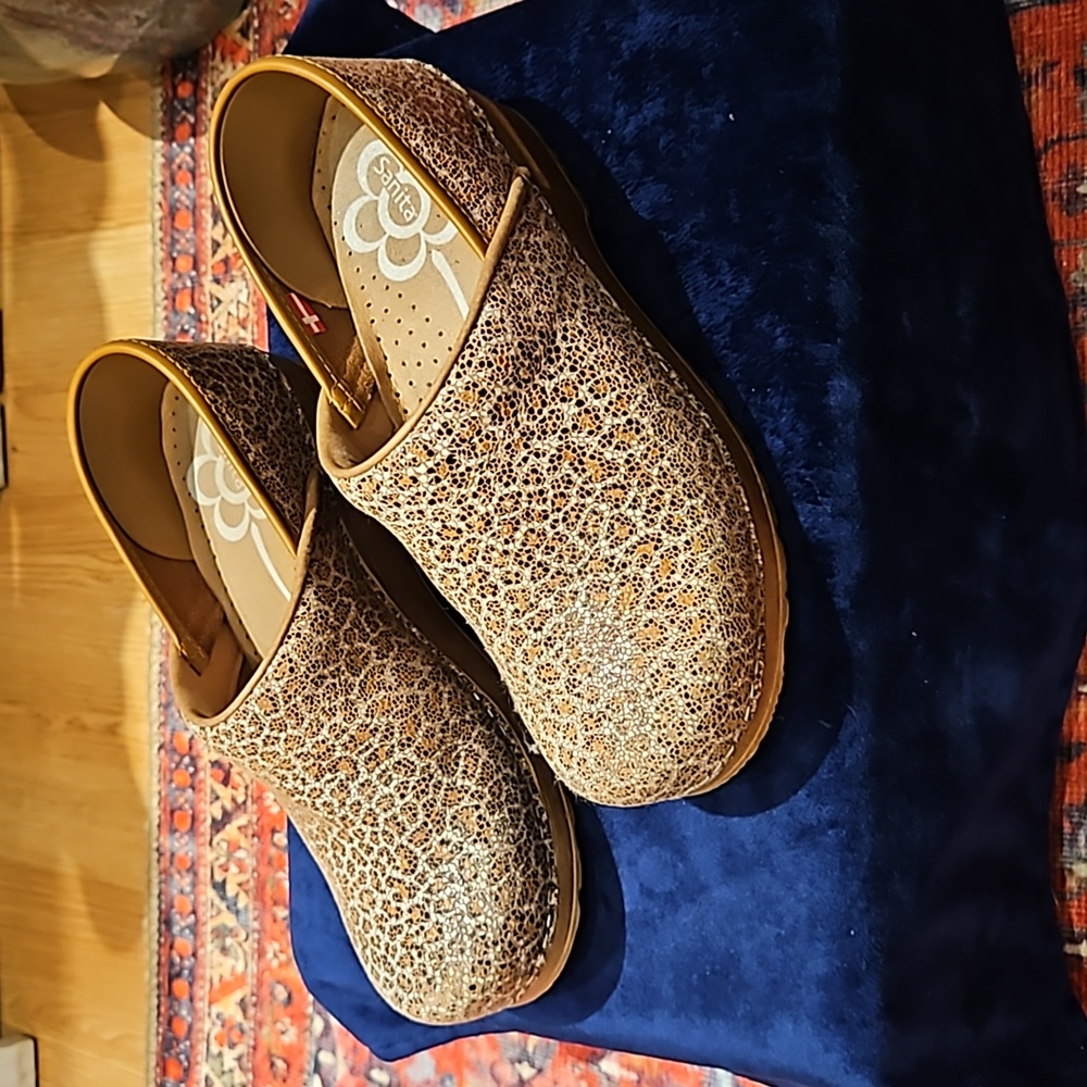 SANITA Leopard 🐆 Print Clogs. Size 38.